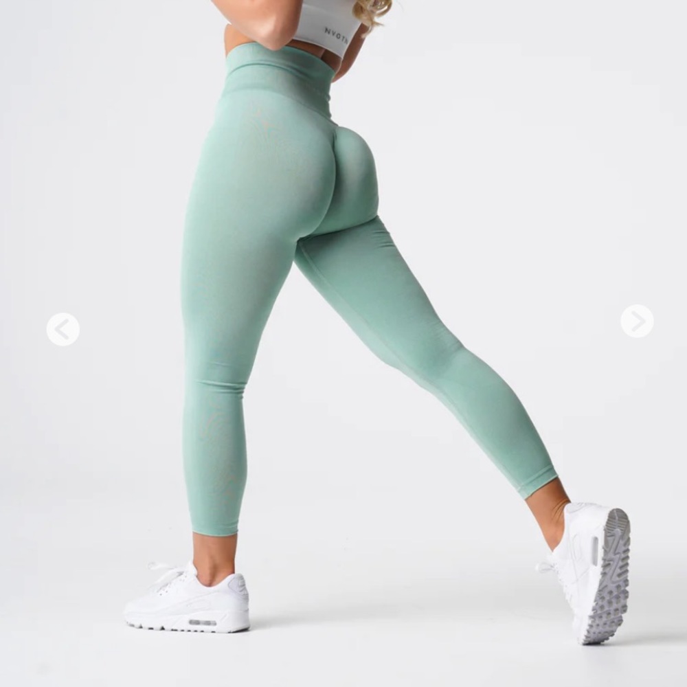 Navigation green workout leggings